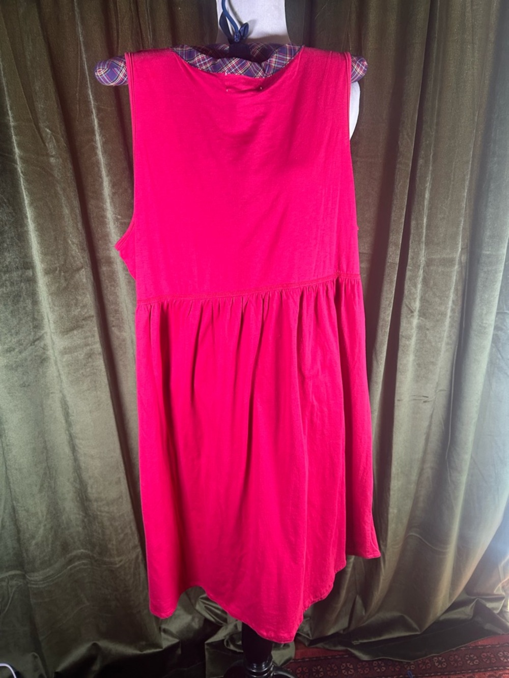 Vintage 90s Deadstock "Eve" Red Midi Dress with Matching Sachet & Hanger - Picture 6 of 6